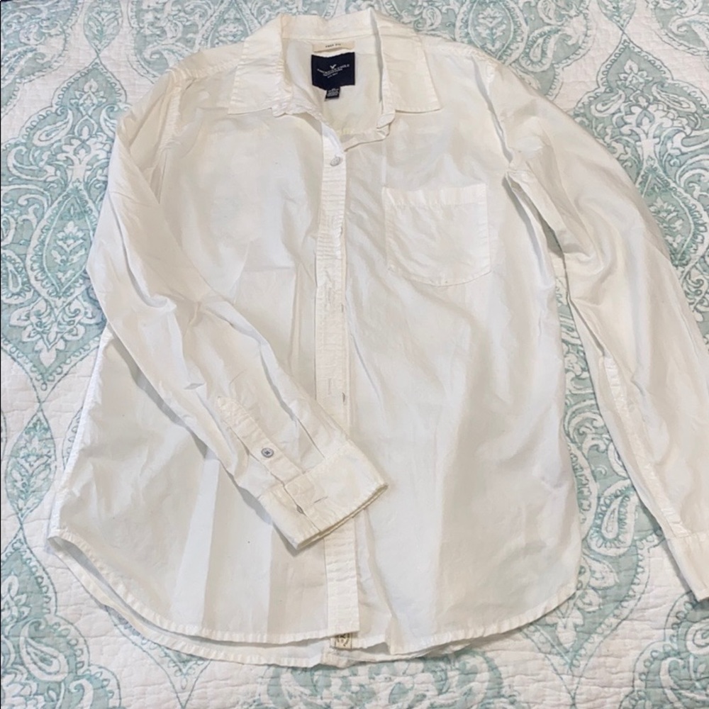 American Eagle button up